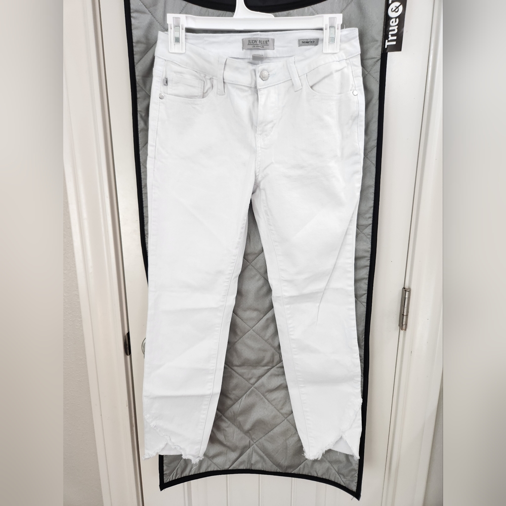 Judy Blue White Skinny Jeans